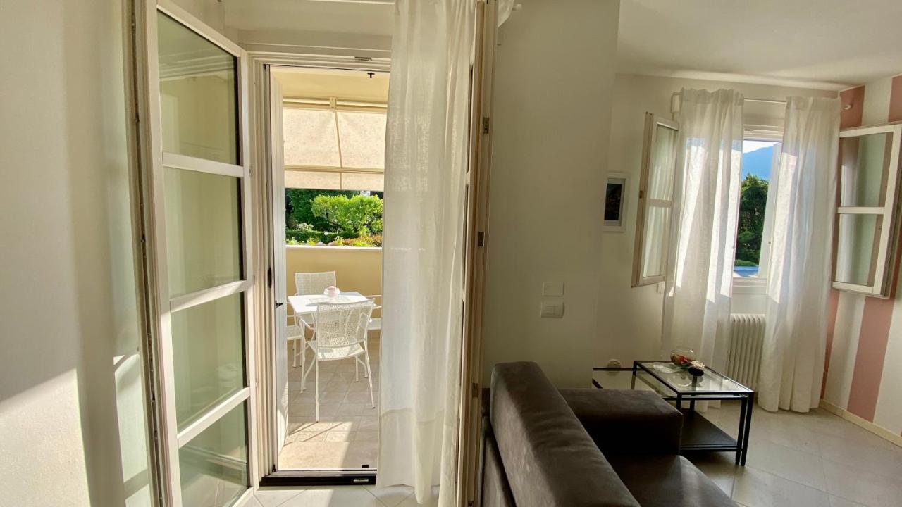 Appartamento 23 - Bilocale Vista Lago ตอสโกลาโน มาแดร์โน ภายนอก รูปภาพ